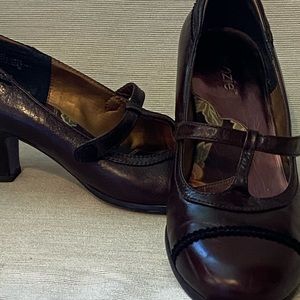 Cute leather maryjanes